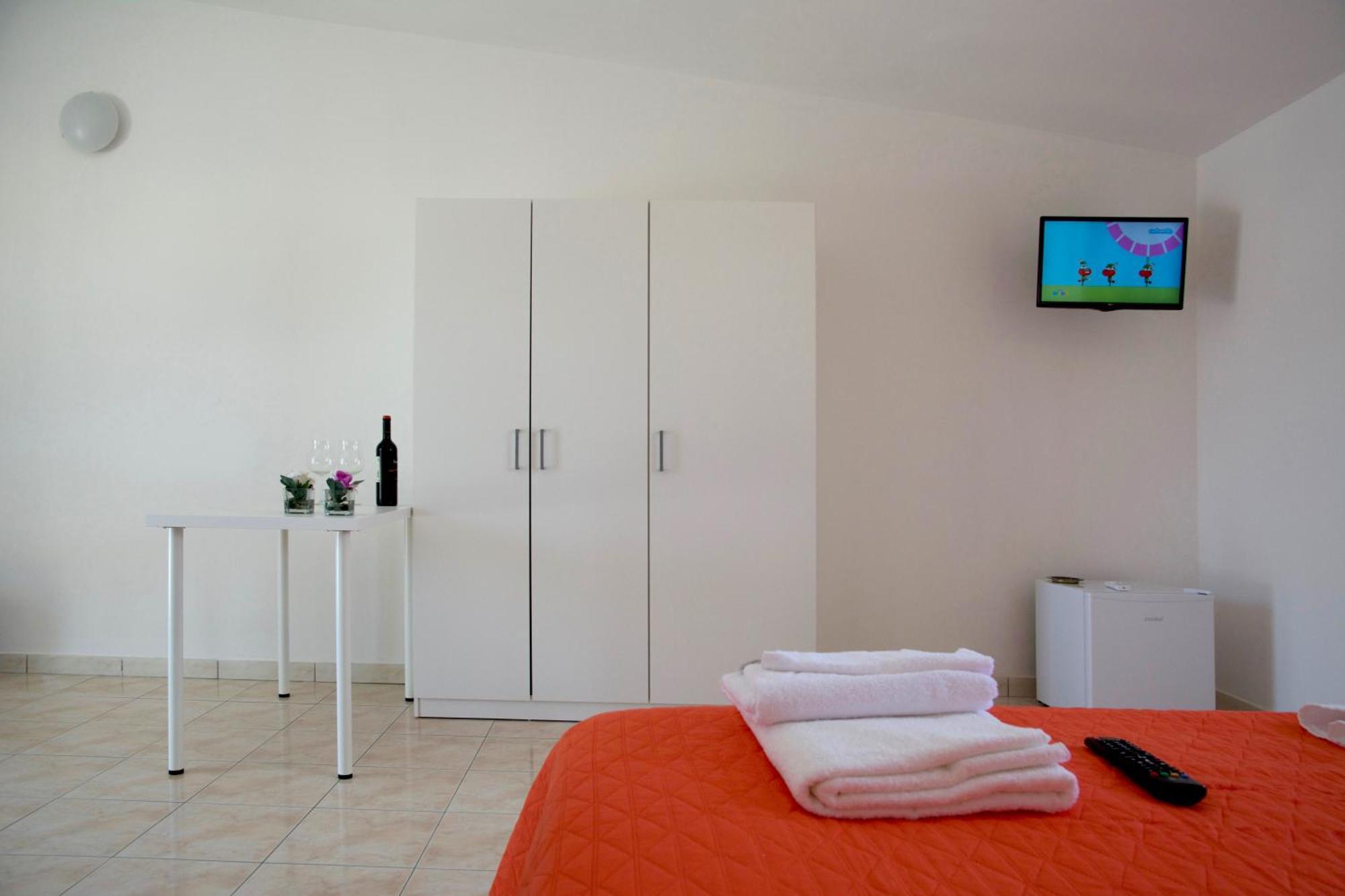 B&B Selene Castelnuovo Cilento Exterior photo
