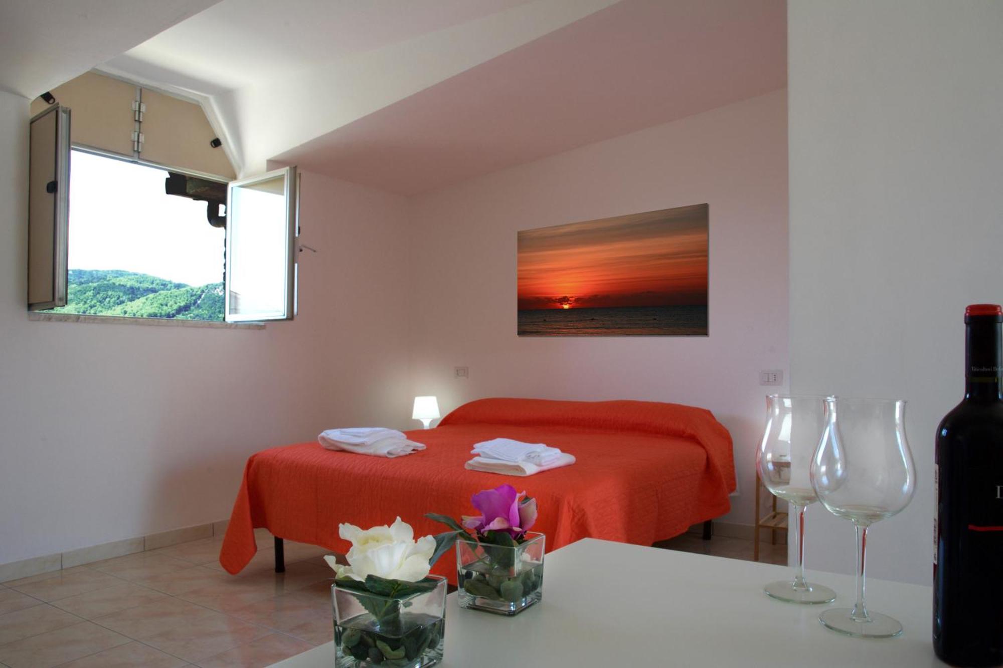 B&B Selene Castelnuovo Cilento Exterior photo